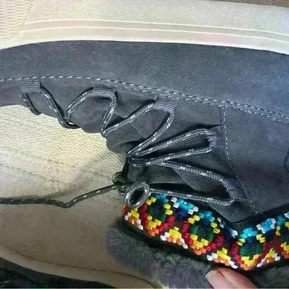 TOMS Alpine Boot Grey Waterproof Suede Tribal Webbing Women Size 8 - Picture 5 of 11